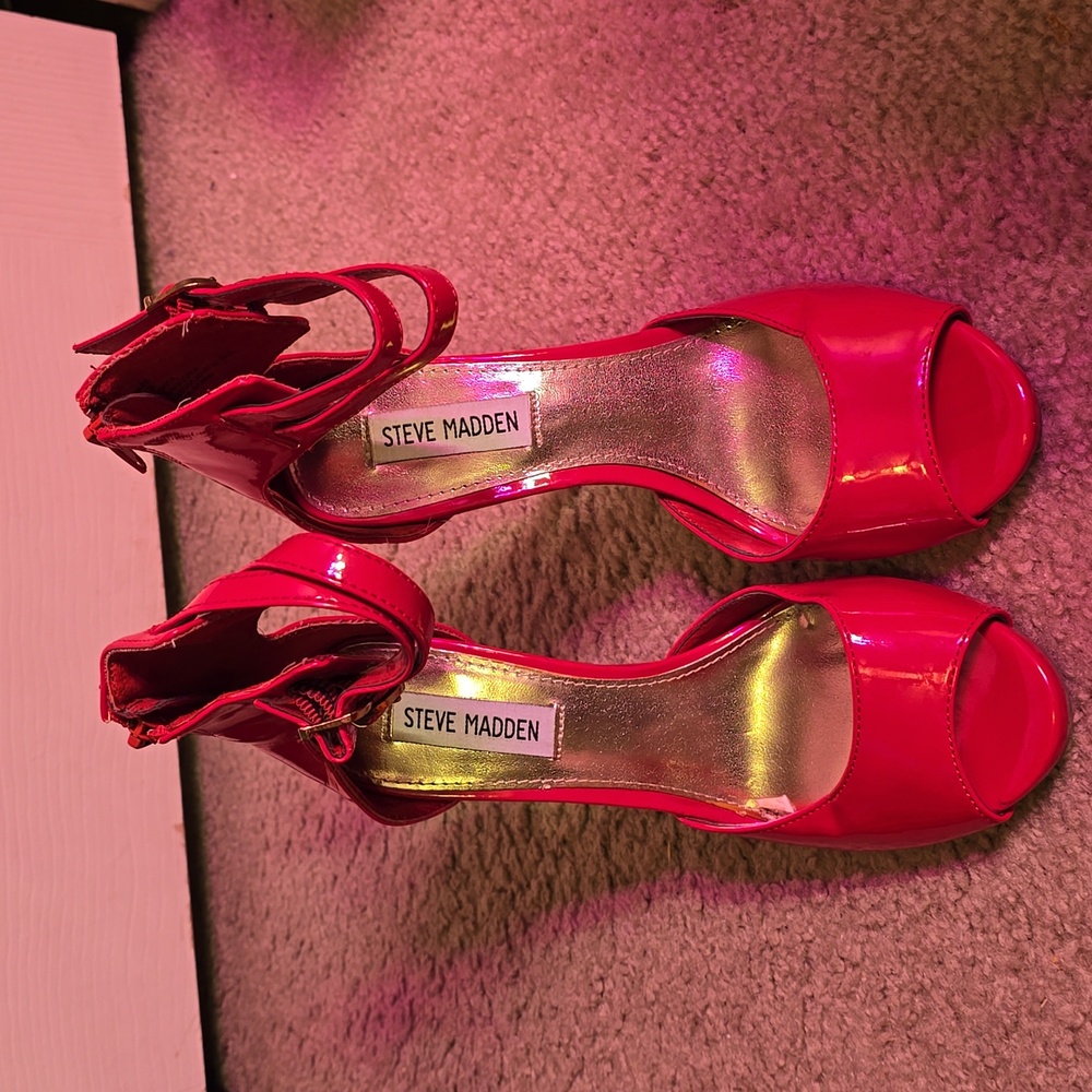 Steve Madden Pumps
